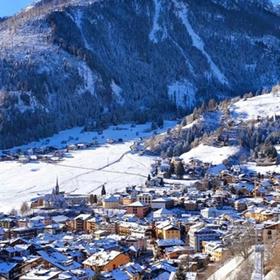 Oferta Freeski w Moenie w dolinie Val Di Fassa na sezon 2022/2023